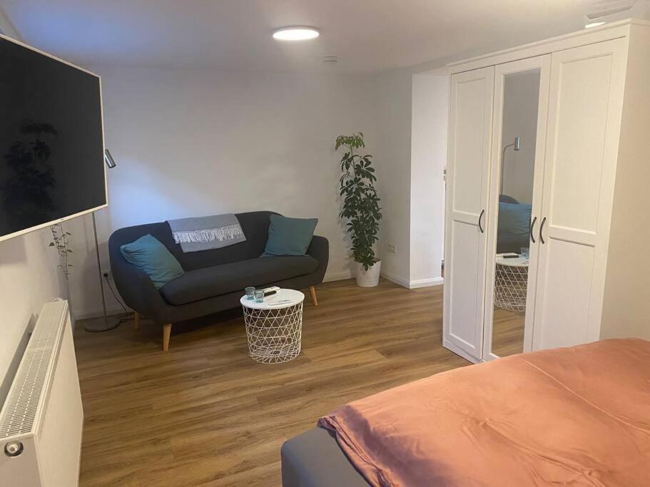 Klein Aber Oho! Neues Apartment In Stadt- Und Fuldanaehe Cassel Extérieur photo