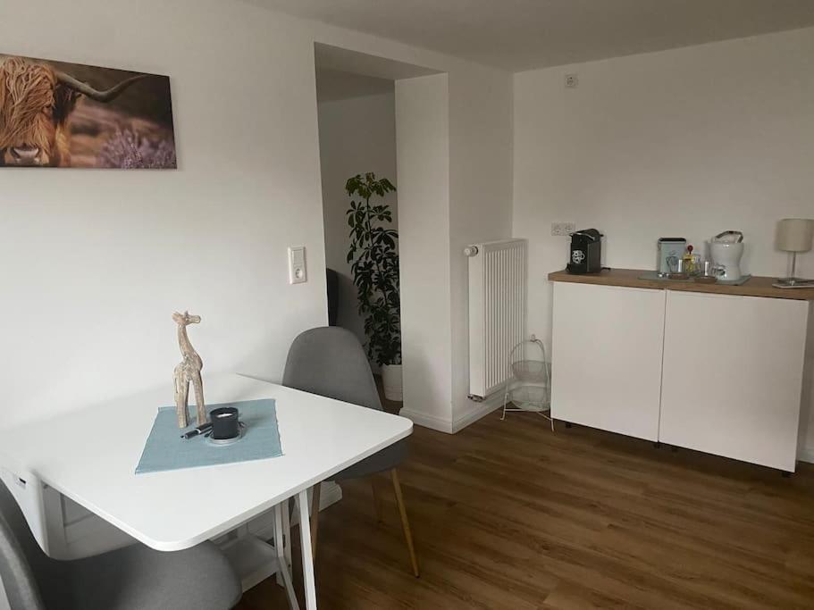 Klein Aber Oho! Neues Apartment In Stadt- Und Fuldanaehe Cassel Extérieur photo